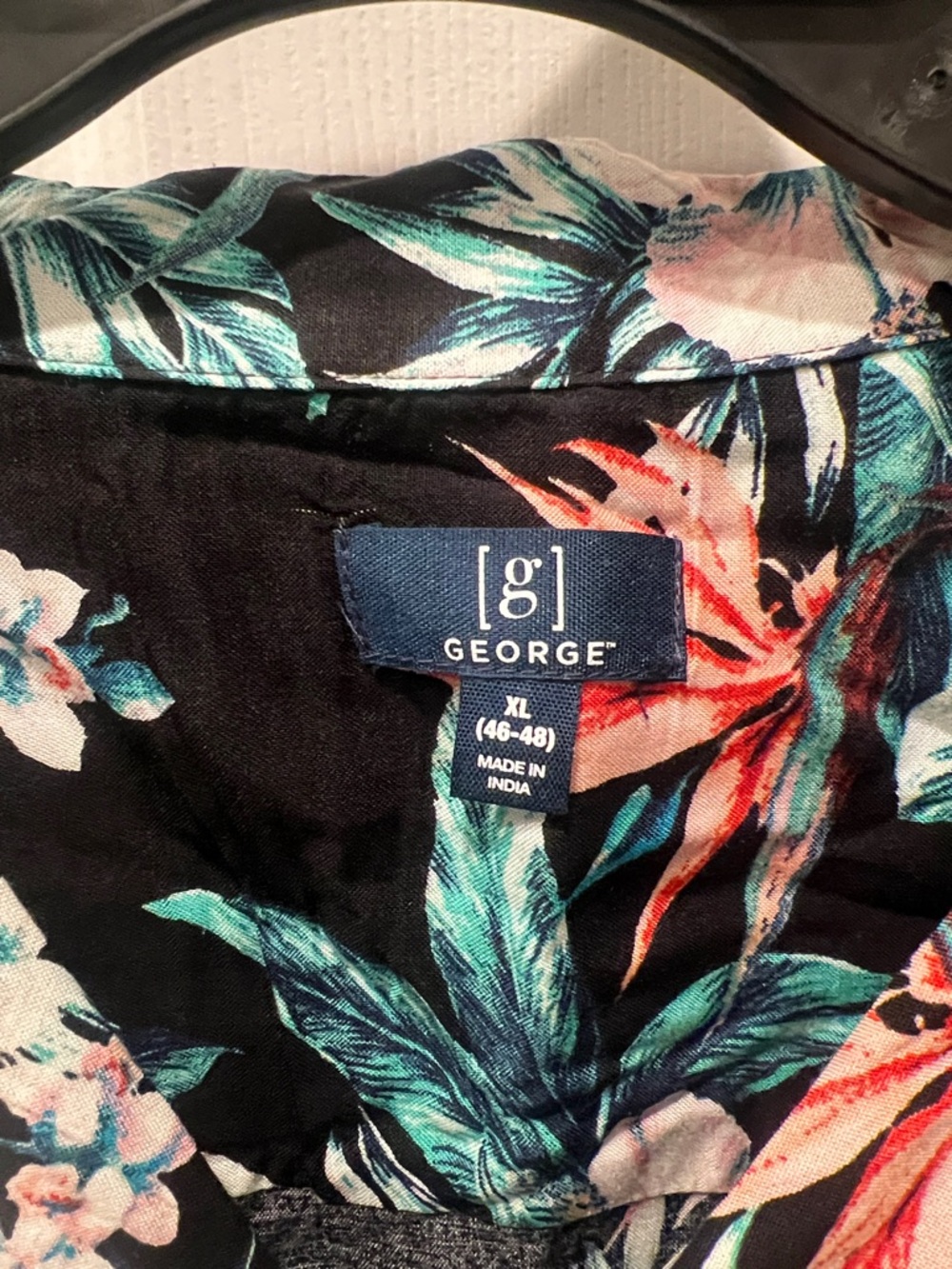 George Black Tropical Floral Short-Sleeve Button Shirt - Picture 2 of 6